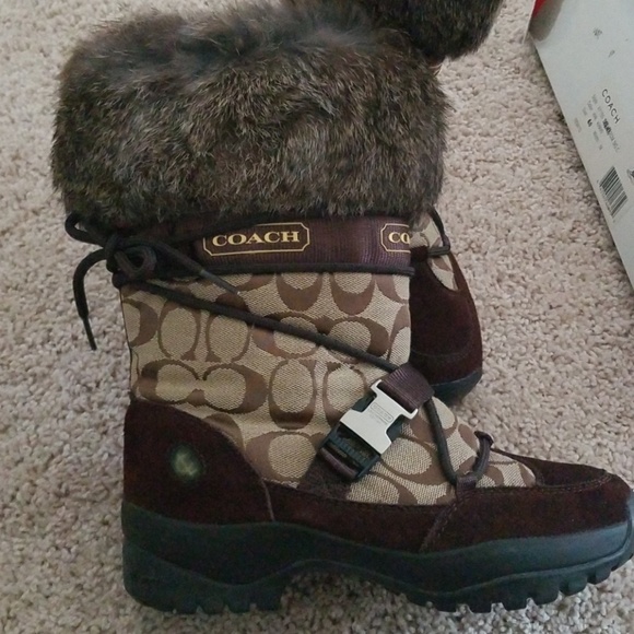 Gorgeous Used Signature Coach Boots 3 1/4 Size 6 - Picture 4 of 5